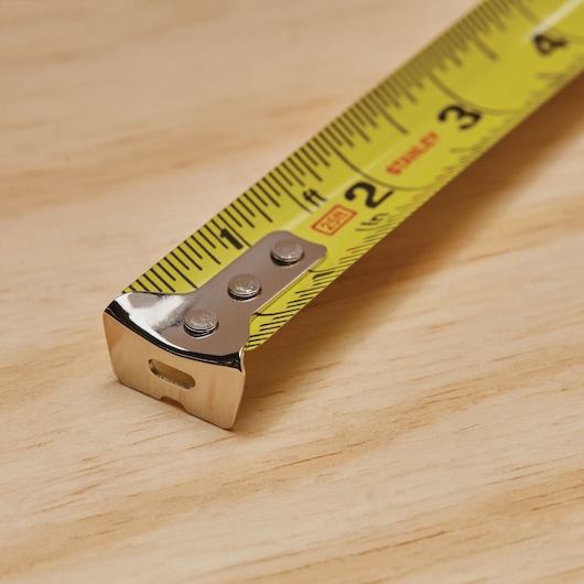 Corrosion resistant end hook feature of 25 foot powerlock tape measure.