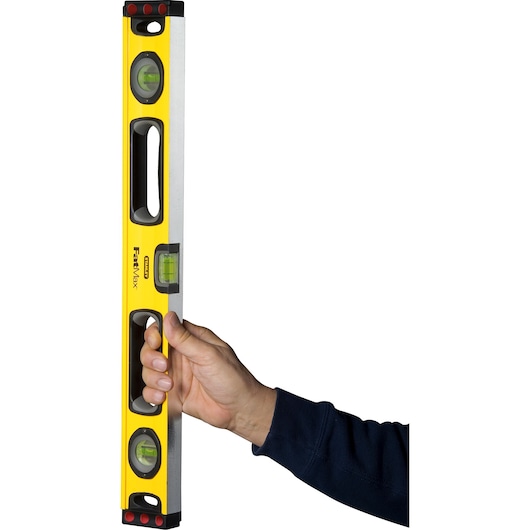 Soft grip feature of 24 inch non magnetic level.
